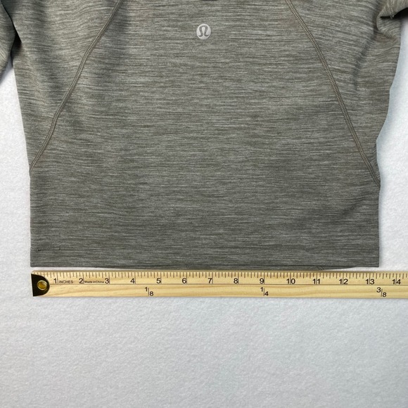 Lululemon Cropped Long Sleeve Top Gray V-Neck - Picture 5 of 9